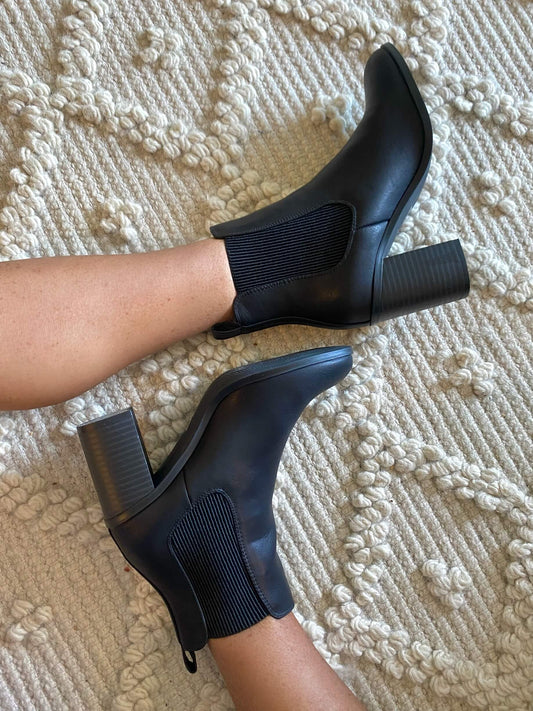 Autumn & Winter Shoes for Women - Affordable Style Online