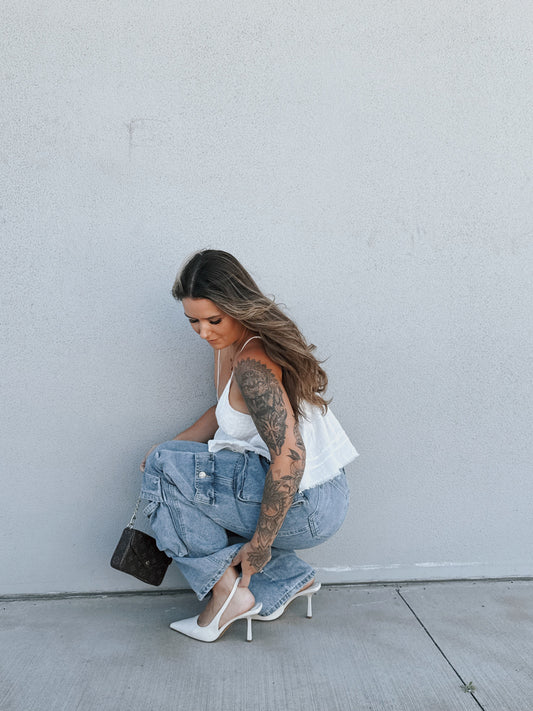 The Best Shoes to Wear with Wide-Leg Jeans