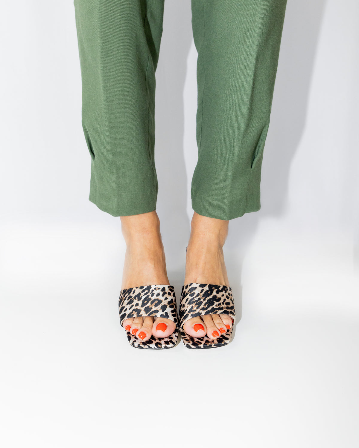 Inniu Catwalk Katy Mule Heel Leopard Satin