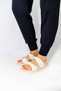 Inniu Catwalk Vacay Flat Sandals Vanilla