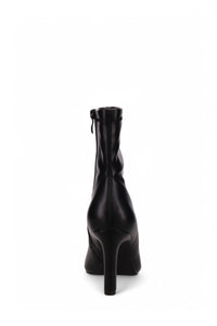 Inniu Catwalk Sylvie Slip On Boots Black Stretch