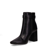 Inniu Catwalk Tammy Zip Up Ankle Boots Black